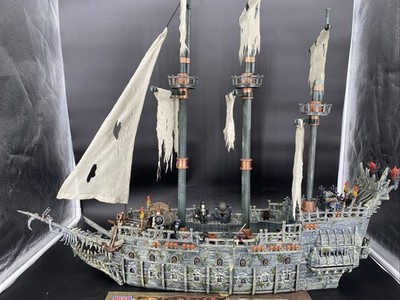 Mega Bloks Flying Dutchman # 1029 Pirates Of The Caribbean Dead Man's Chest