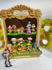 Vintage Strawberry Shortcake Berry Patch Carry Case Display Lot 14 Mini Figures