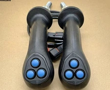 Excavator wood clamper wood grabber iron grabber 3-button joystick handle rubber