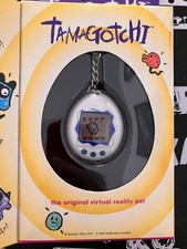 NIB Vintage Bandai Tamagotchi 1996-1997 1800 1st Generation - White Blue