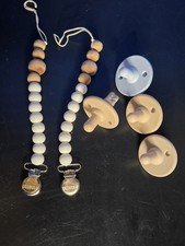 ULUBULU 2 Silicone Pacifier Clips  4 Silicone Pacifiers