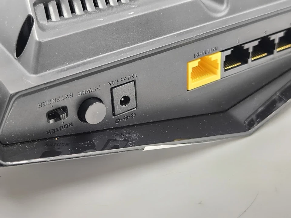 D-Link DIR-869 AC1750 Wi-Fi - Gebraucht, Voll Funktionierend - Bild 4 von 4