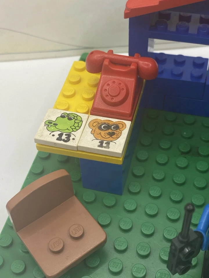 (L-1/FK) Lego® Fabuland 3664 Polizeistation mit Anleitung NICHT GELOCHT ! - Bild 2 von 4