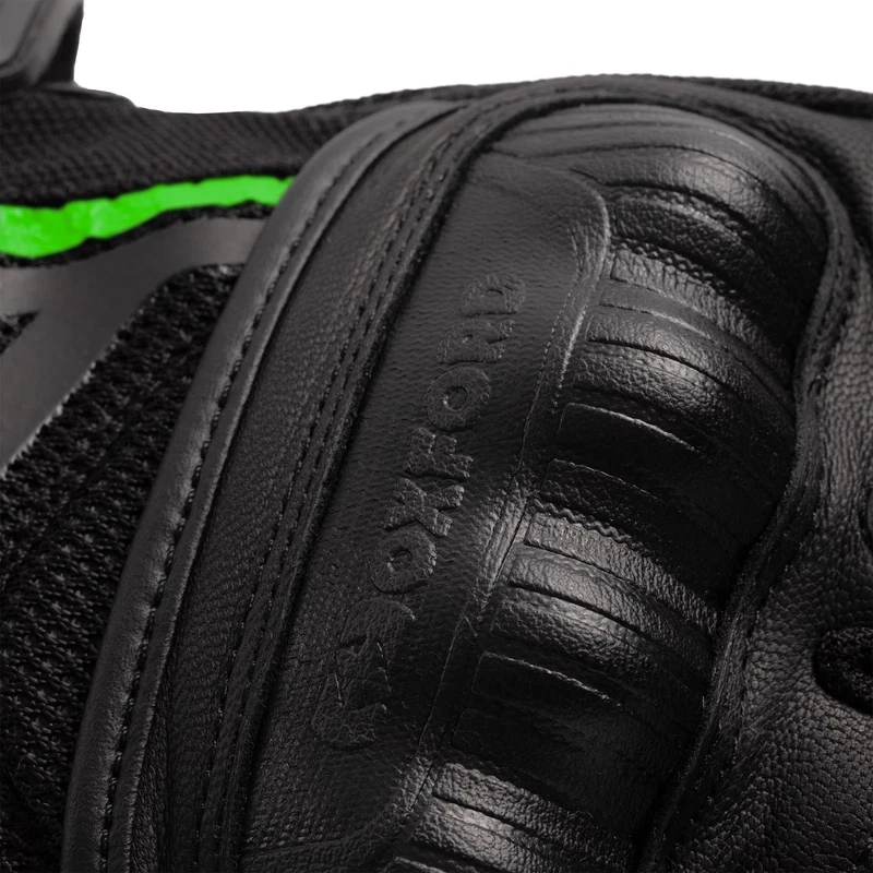 Black Green, photo 3 of 7