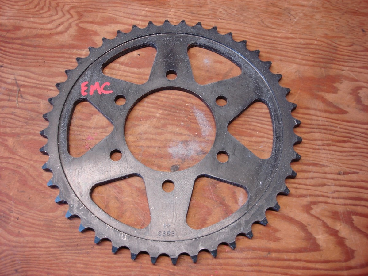 0401様 KAWASAKI REAR SPROCKET ZX-12R 2000-2005 OEM PART # 42041