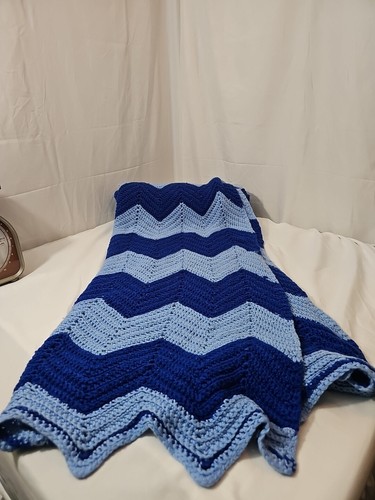 "Chevron Zig Zag lancio afgano vintage bicolore a mano blu - 60 X 60"" - Foto 3 di 5
