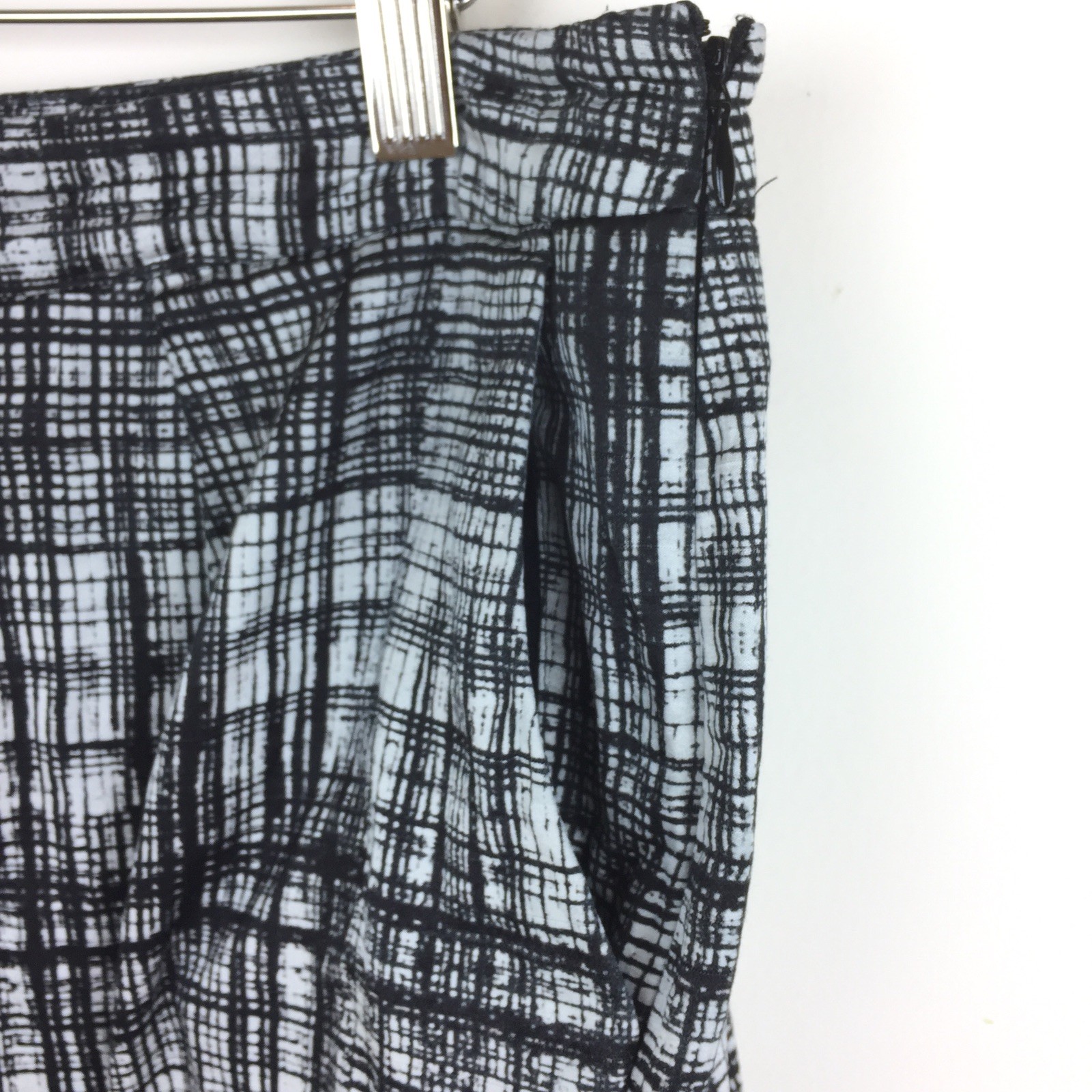 Ann Taylor Loft Silk Blend Skirt Size 14 Pleated Pencil Black