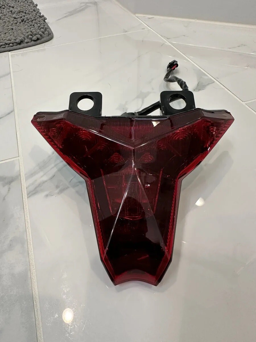 20192023 KAWASAKI NINJA ZX6R 400 Z400 TAIL LIGHT OEM 230250385 eBay