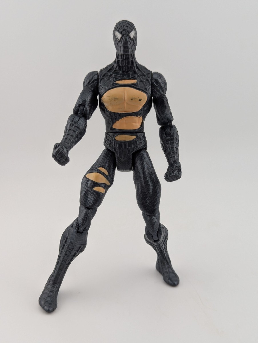 Hasbro Spider-Man 3 Action Figure Deluxe 15 Cm, Tuta Black & Gold, Con Scudo Ragnatela Rotante, Giocattolo