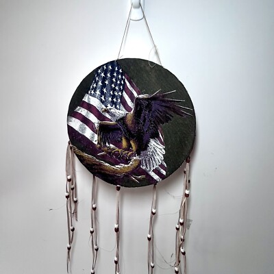 Wandbehang Trommel Indianer Flagge & fliegender Adler Handarbeit Leder & Perlen