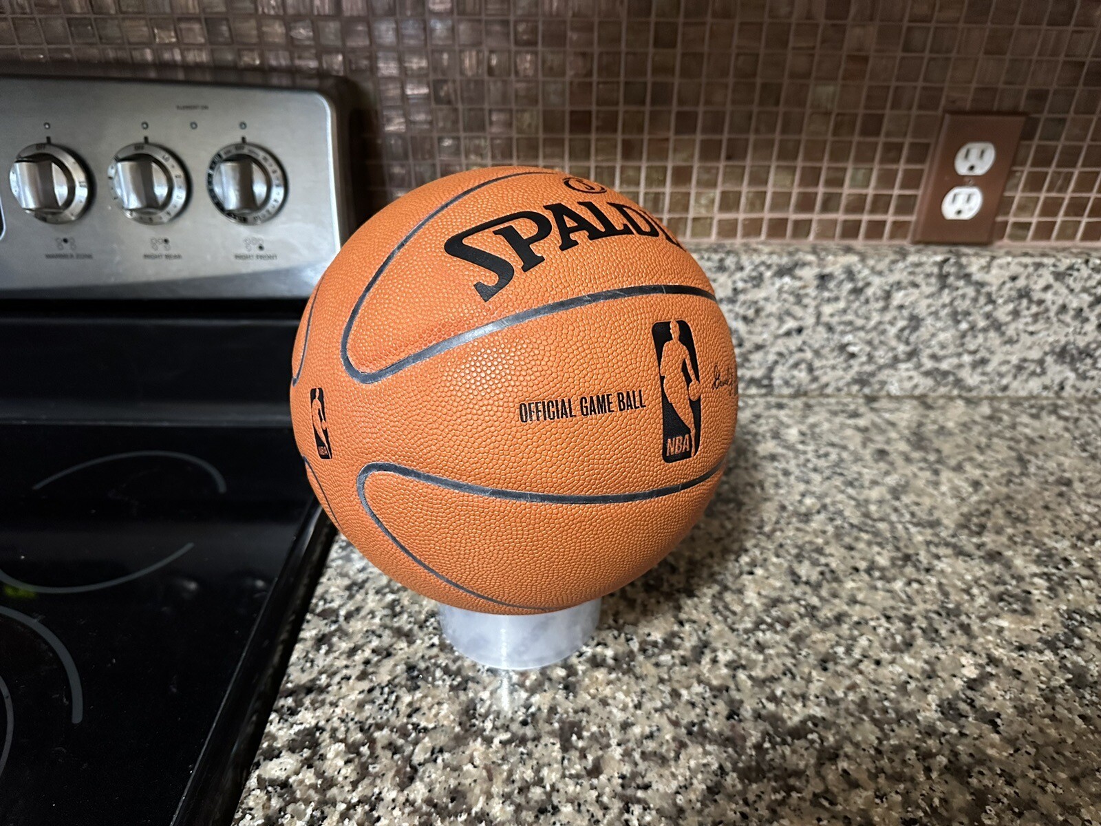 Official Spalding 2006 Cross Traxxion NBA Game Ball Leather Basketball