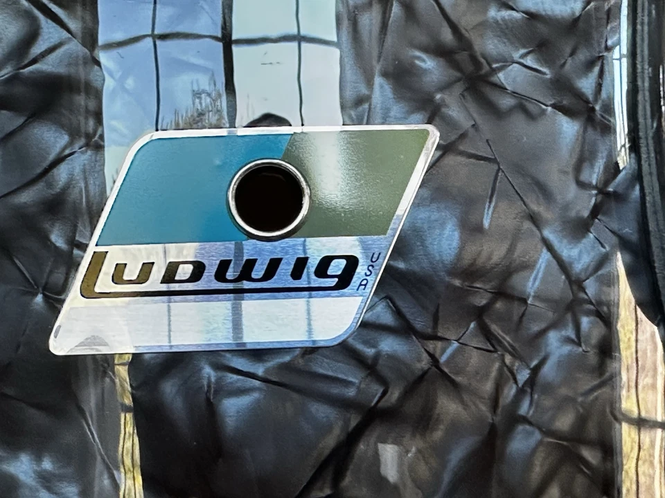 Ludwig Classic Maple Drums  - Image 4 of 4