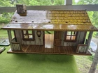 Vintage 1950’s MARX Roy Rogers Rodeo Ranch Litho Tin Cabin With Chimney