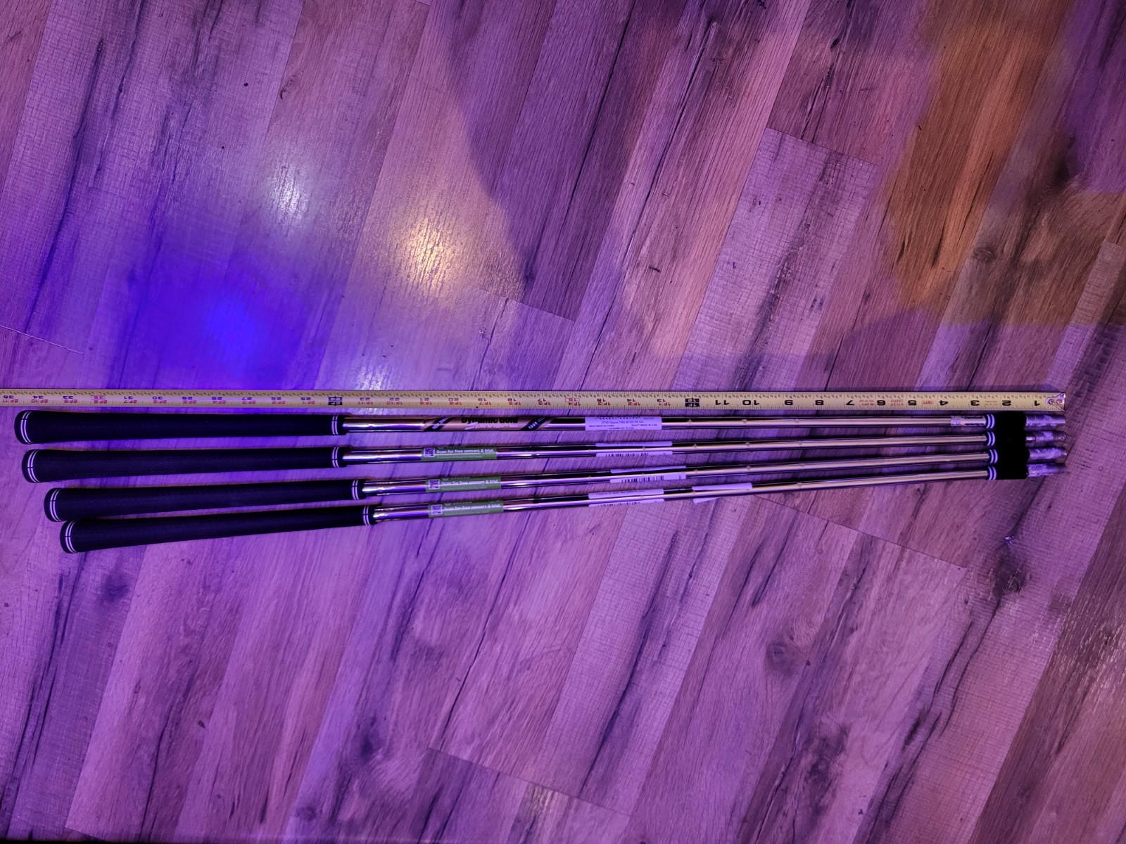 Dynamic Gold spinner wedge, Tour, shafts LW, SW, GW, PW. All (4) shafts included