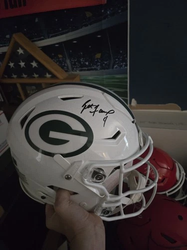 Brett Favre winter Autographed Green Bay Packers Football Helmet Radtke Sports