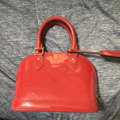 Louis Vuitton Red Monogram Vernis Patent Alma bb with Crossbody Strap