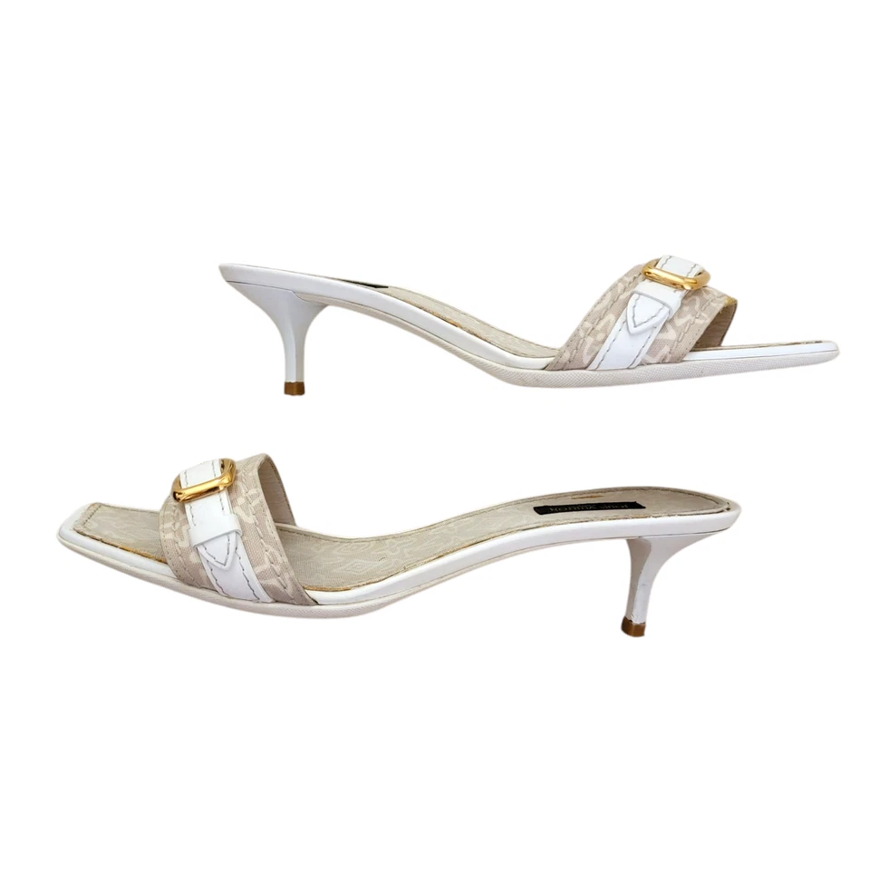 Sandálias Louis Vuitton vintage monograma salto gatinho couro branco mulas 9 39 - Imagem 4 de 4