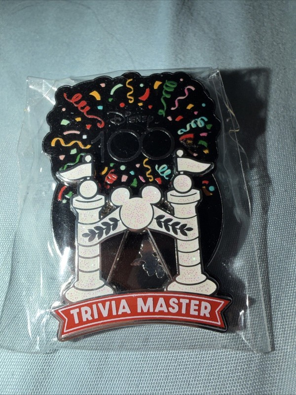 Disney 100 Trivia Master Spinner Pin -Mickey Minnie Stitch Elsa and More NEW
