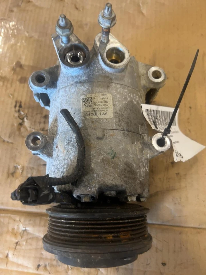 二手空调压缩机 适合:2015 年福特嘉年华 1.6 升 带涡轮 A 级 — 第 4/4 张图片