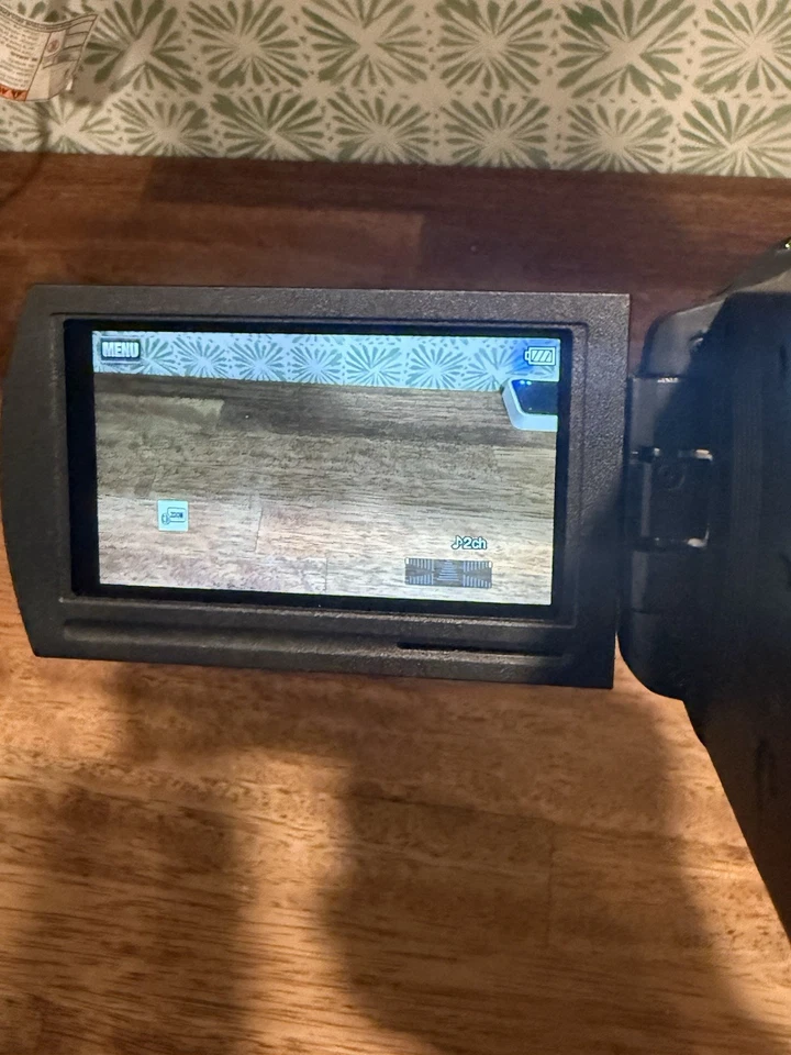 Sony Handycam FDR-AX33 4K 20.6 Megapixel Camcorder - Image 3 of 4