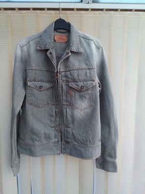 LEVI RARE ZIP UP DENIM TRUCKER JACKET SIZE L LARGE