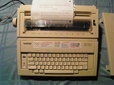 BROTHER Portable Electric Typewriter AX-350 Daisy Wheel-w/Cover (Tested Working)