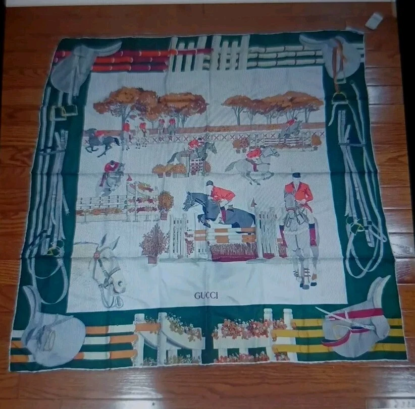 Authentique écharpe vintage Gucci POLO cheval jockeys soie verte 33