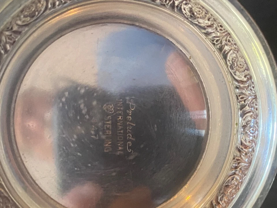 PRELUDE BY INTERNATIONAL STERLING SILVER CREAMER AND SUGAR GREAT SHAPE. - Image 3 of 3