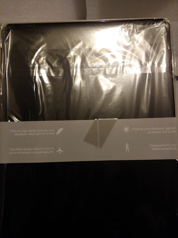 Ipad New Air 13 Case 2 Piece Shell with Keyboard Protector Green/Purple Pastels - Image 3 of 4