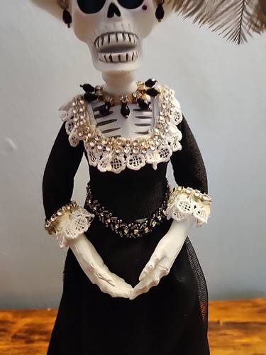 Elegante Dama Victoriana 21" Alto Esqueleto Día de los Muertos Halloween Árbol Topper - Imagen 6 de 8