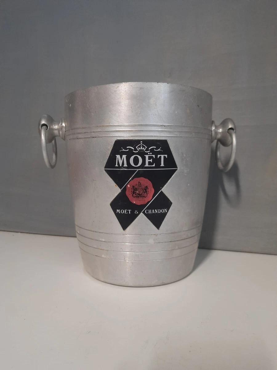 anguille Quantité de Collecteur seau a champagne moet présentation consommation