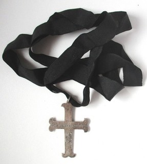 Anhänger Kreuz Evangelische Frauenhilfe 25 Jahre 800 Silber 25.1.1935 (118811)