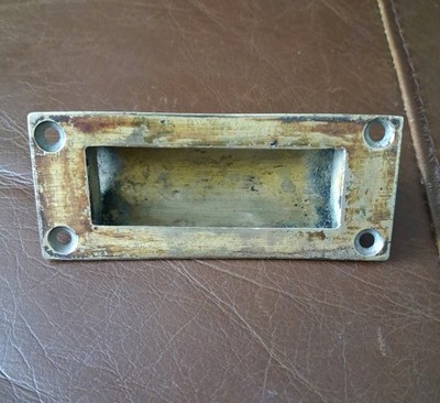 Vintage massiv Messing bündig/eingelassen Zug Türgriff 98 x 40 mm aufgearbeitet alt