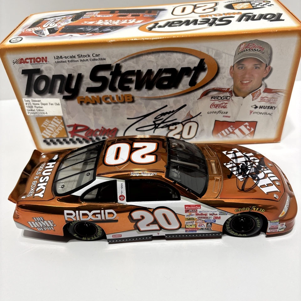 Pontiac 1999 Tony Stewart #20 Home Depot Action edición limitada 1:24 autografiado Foto 3 de 4