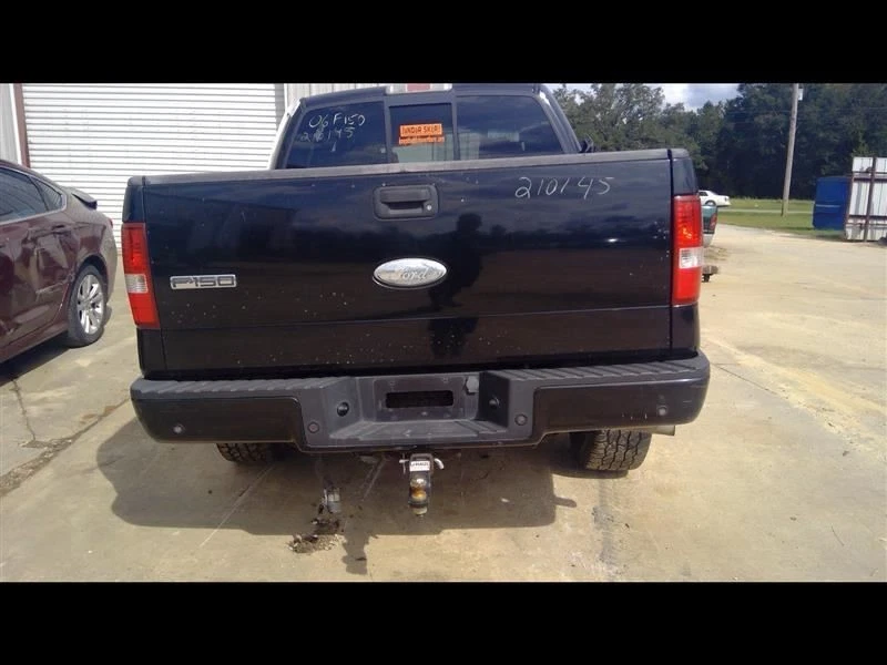 Pinza delantera con soporte pasajero derecho para camioneta Ford F150 05-09 283171 Foto 3 de 4