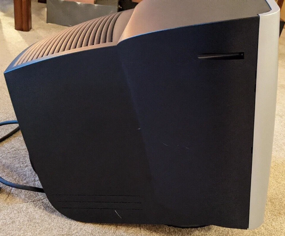 HP Hewlett Packard S9500 Compaq  19'' Inch CRT Monitor - Black / Silver - Read!! - Image 4 of 4