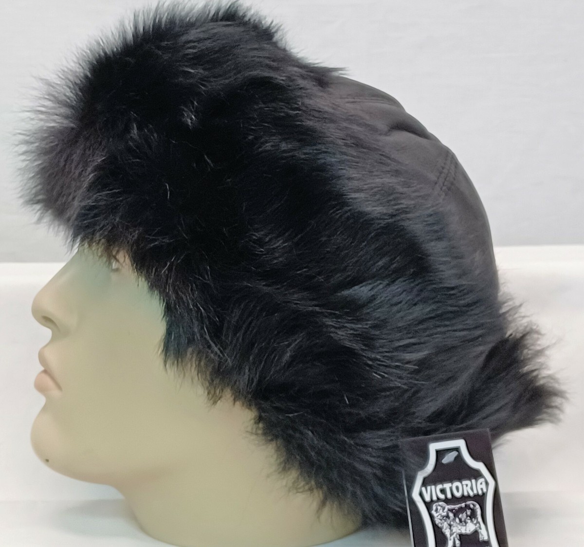 BLACK 100% Sheepskin Shearling Leather Toscana Fur Beanie 