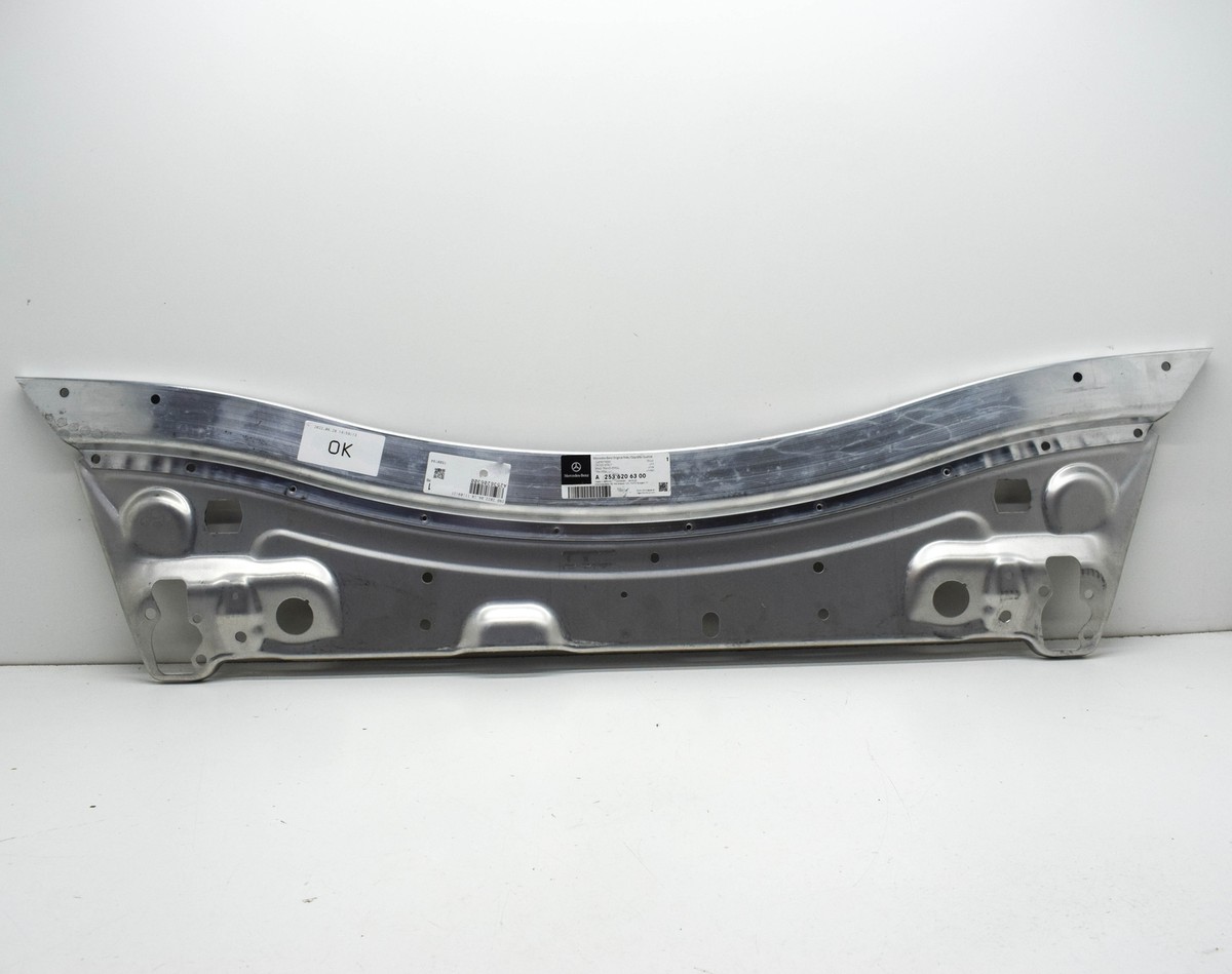 MB GLC Coupe C253 Radiator Upper Panel Tie Bar A2536206300 NEW