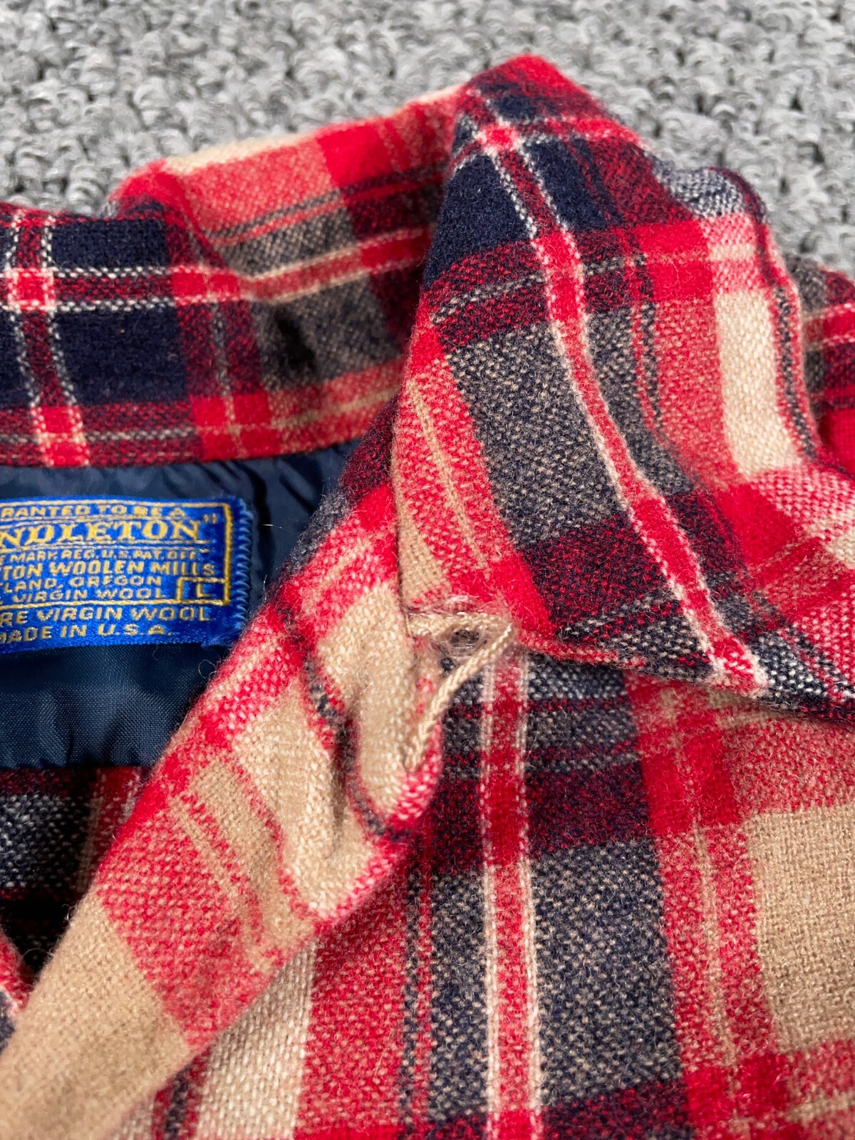 VTG Pendleton Wool Loop Collar Flannel Shirt Adul… - image 4