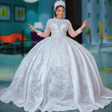 Luxury Wedding Dresses Long Sleeve Crystal Beaded Applique Bridal Ball Gowns New