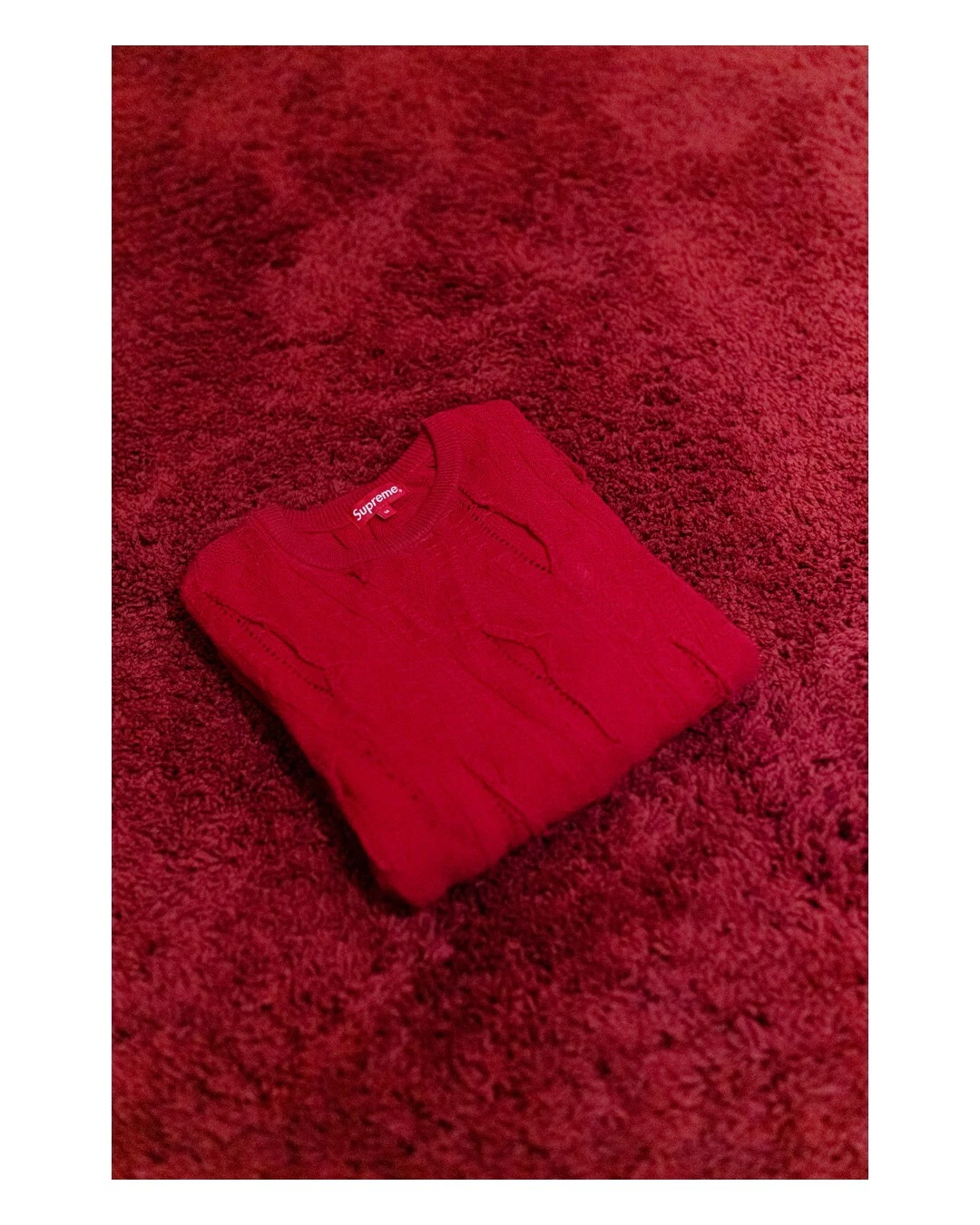 SUPREME TEXTURED PATTERN SWEATER SIZE M RED / RARE / MINT