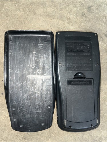 Texas Instruments TI-83 Plus Graphing Calculator W/Cover Tested And Works Great - Picture 2 of 3