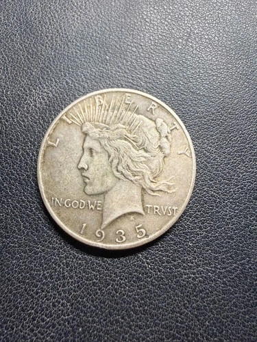 1935 SILVER PEACE DOLLAR NICE VERY FINE CIRCULATED COIN - A