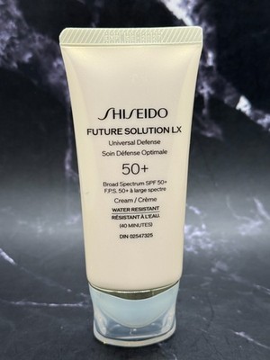 Shiseido Future Solution LX Universal Defense SPF 50+ - 50 mL  -