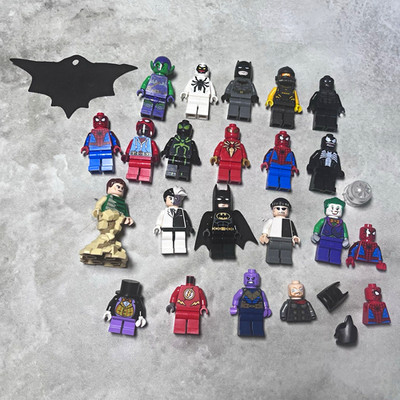 LEGO Minifiguren Konvolut Vintage Two Face 7781 Super Heroes mit Zubehör Batman
