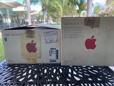 MINT/MUSEUM GRADE Apple Macintosh LC  RGB Display - NO YELLOWING - CIB - Comple