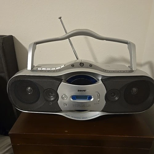 Vintage Sony Boombox CD Radio Cassette-Corder CFD-F10 Tested and works Read