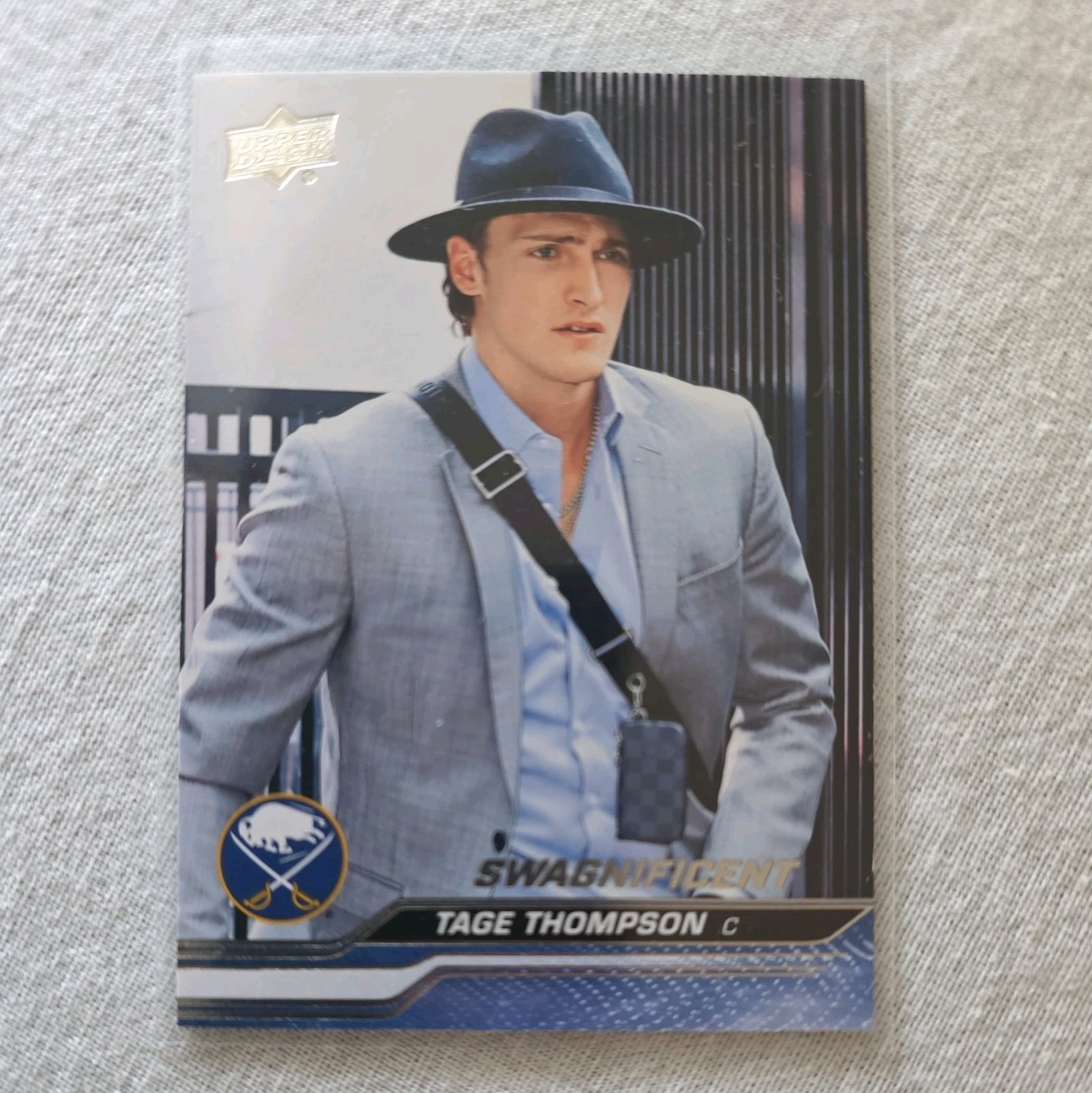 TAGE THOMPSON 2023/24 Upper Deck Series 1 Swagnificent Variation