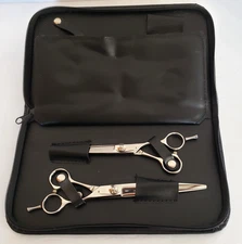 Master Grooming Tools 5200 Series Set Of 2 Shears 7.5 Curved & 6.5 Straight Case