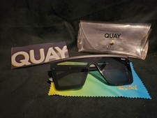 Quay Hindsight 125 Oversized Sunglasses Unisex, Black, Matte Black